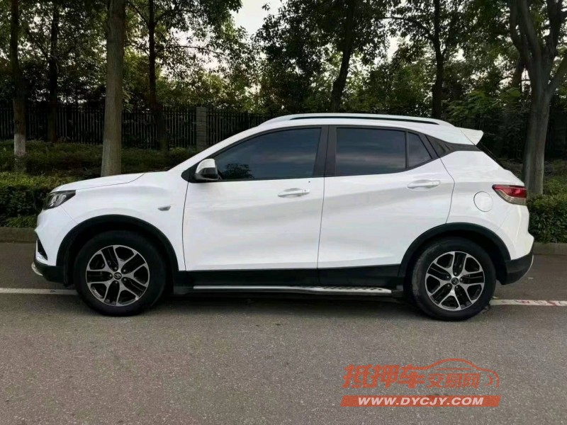 邵阳17年东南汽车DX36