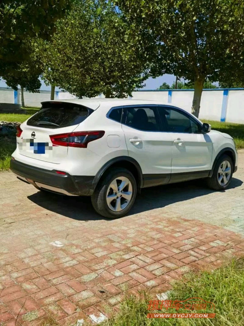 保定23年日产逍客2