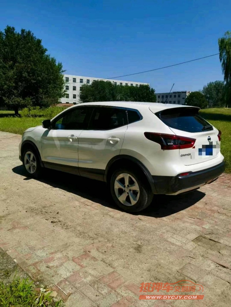 保定23年日产逍客5