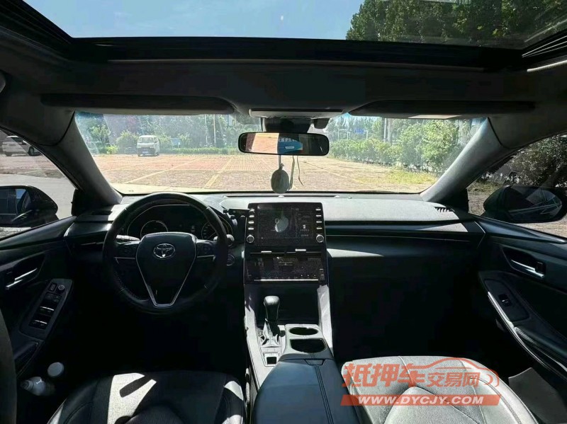 济南21年丰田亚洲龙8