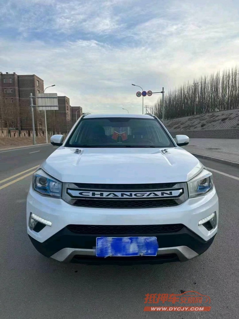 包頭17年長安汽車CS751