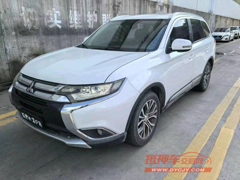 保定17年三菱欧蓝德2