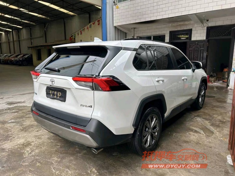 蘭州24年豐田RAV47