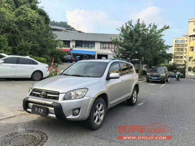 广州09年丰田RAV43