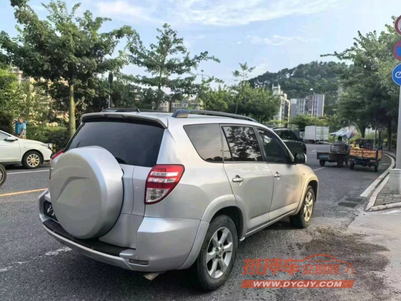 广州09年丰田RAV46