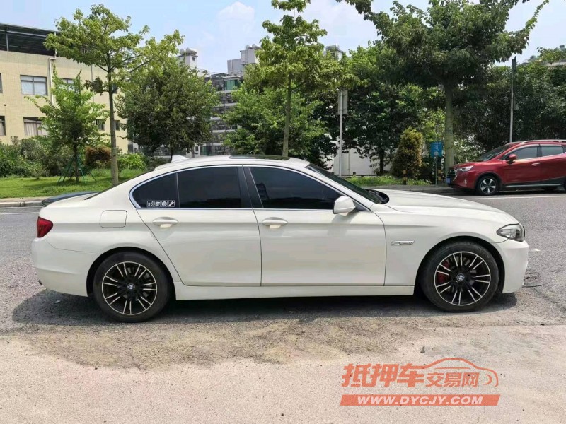 广州12年宝马5系4