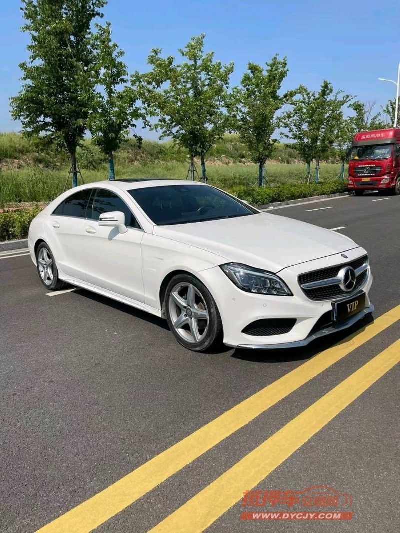 徐州17年奔驰CLS3