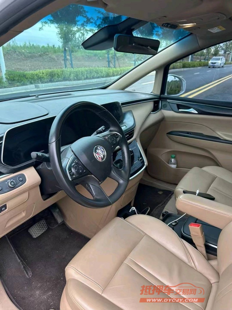 徐州21年别克GL86