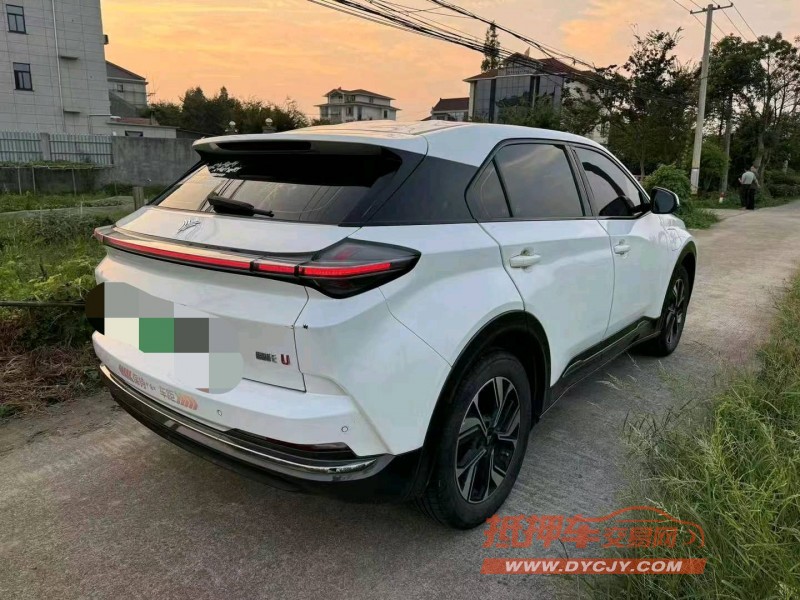 湖州23年哪吒U3