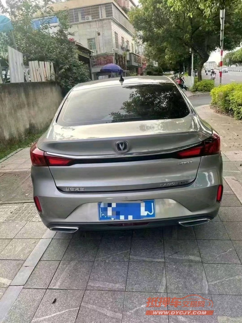 廈門21年長安汽車逸動8