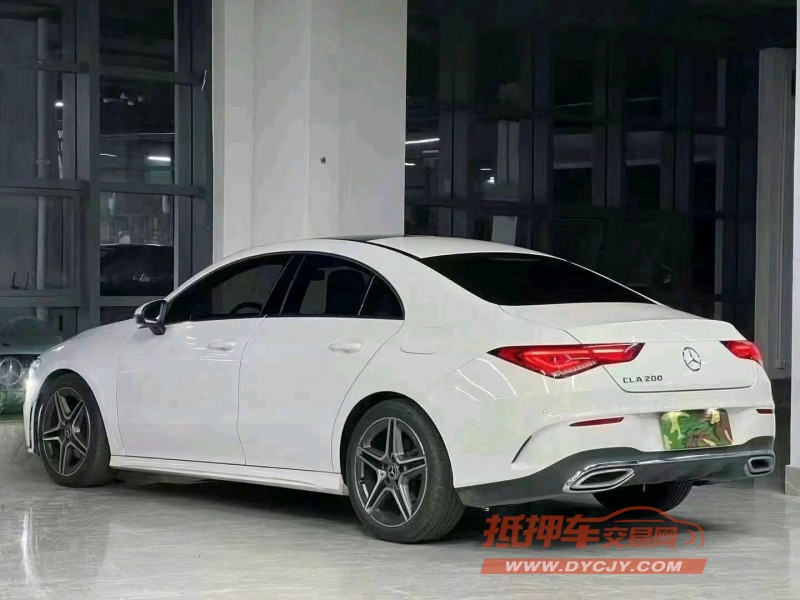 广州21年奔驰CLA3