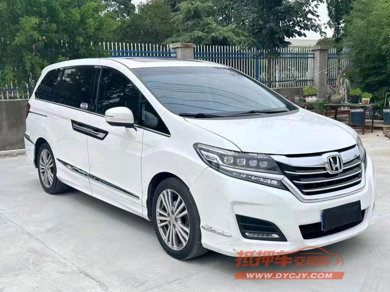 徐州17年本田艾力绅2