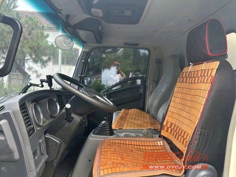 濟南23年卡車系列重汽豪沃6