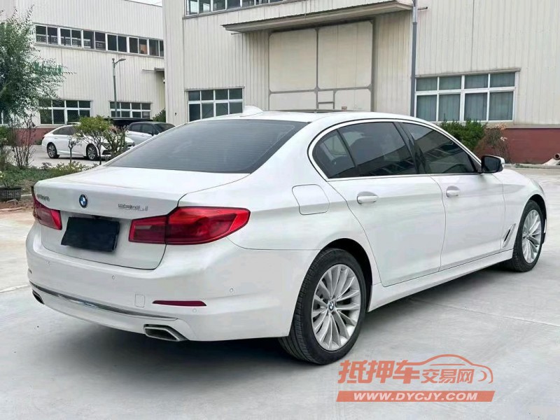 徐州20年宝马5系4