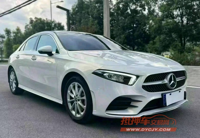 重庆22年奔驰A2