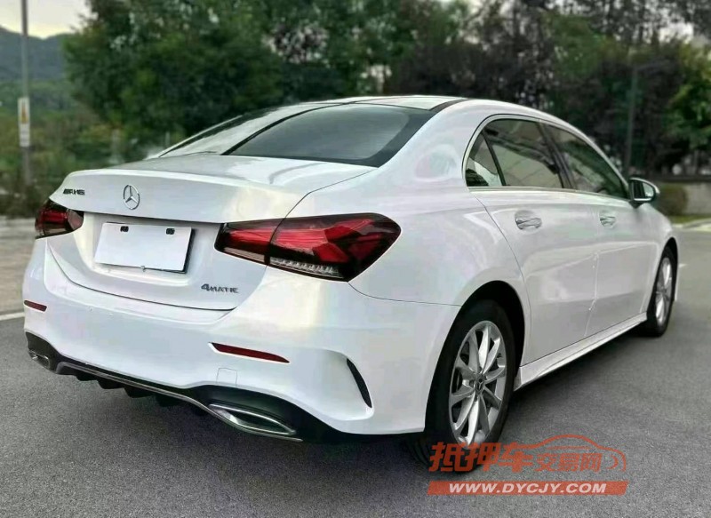 重庆22年奔驰A5