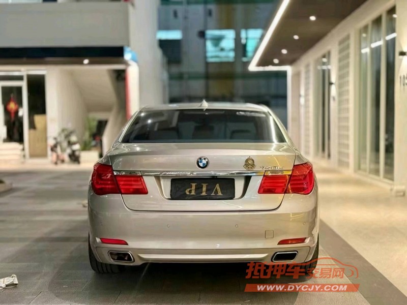 广州12年宝马7系7