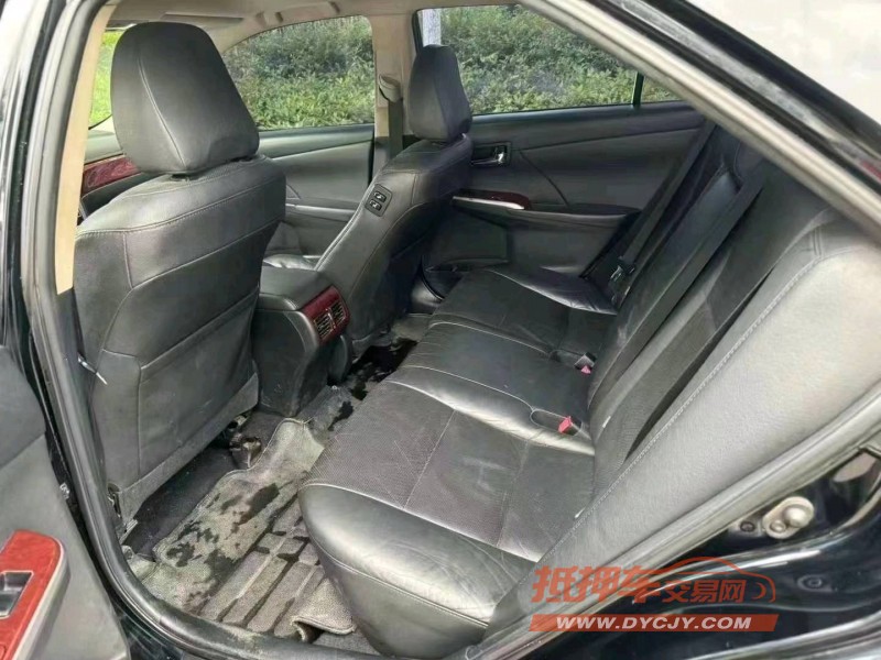 邵阳14年丰田凯美瑞6