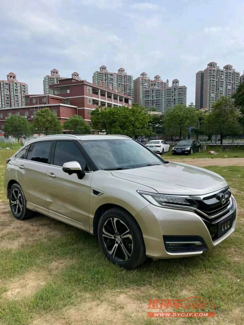 广州17年本田URV2