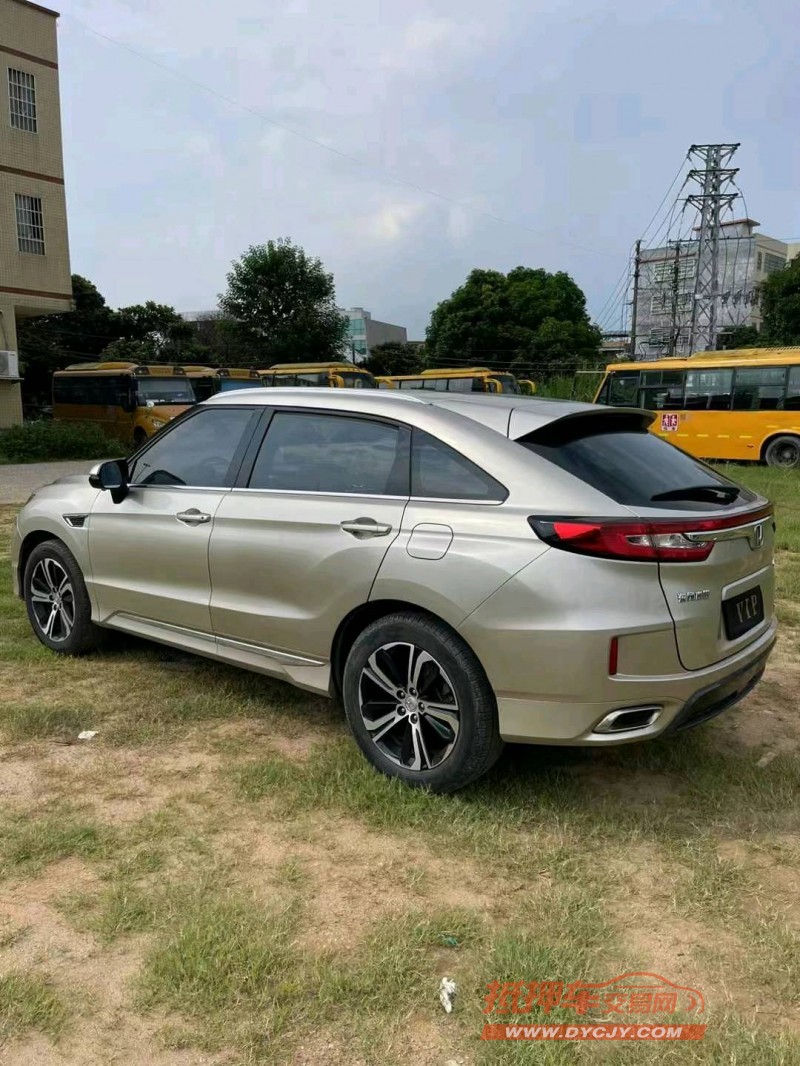 广州17年本田URV8