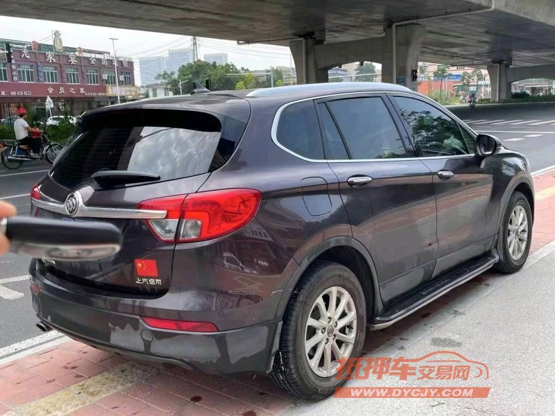 广州17年别克昂科威9