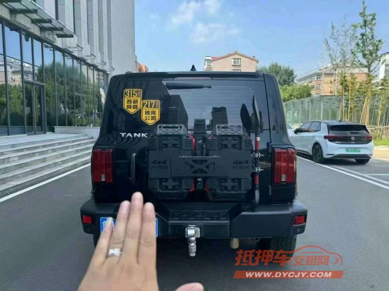 濟南21年長城汽車坦克3009