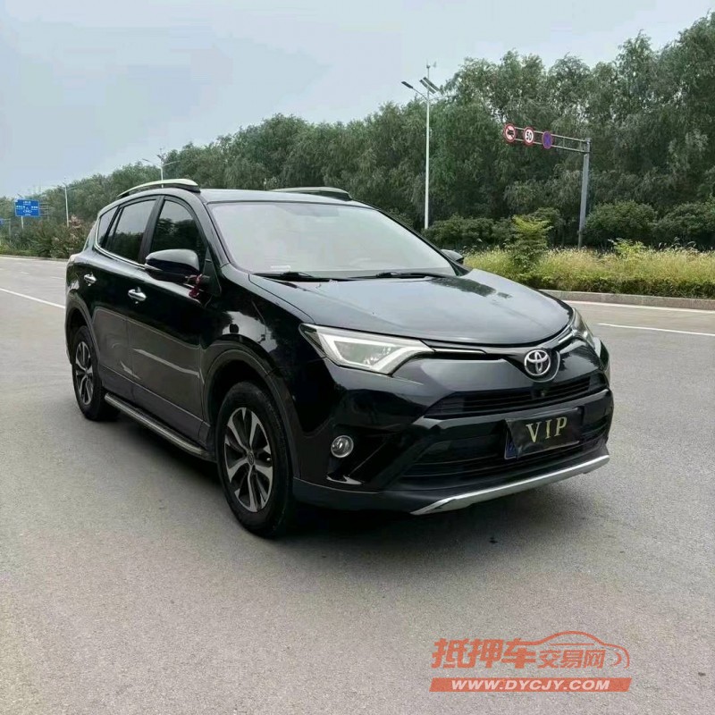 泰安19年豐田RAV4榮放3