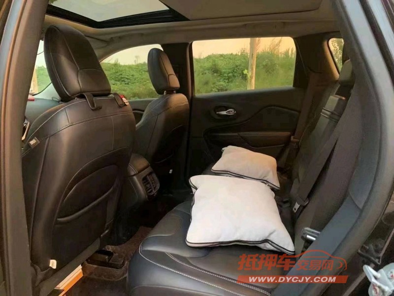 郑州17年Jeep自由光6