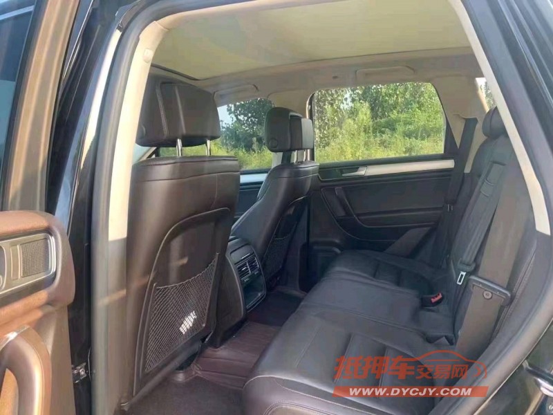 郑州17年大众途锐6