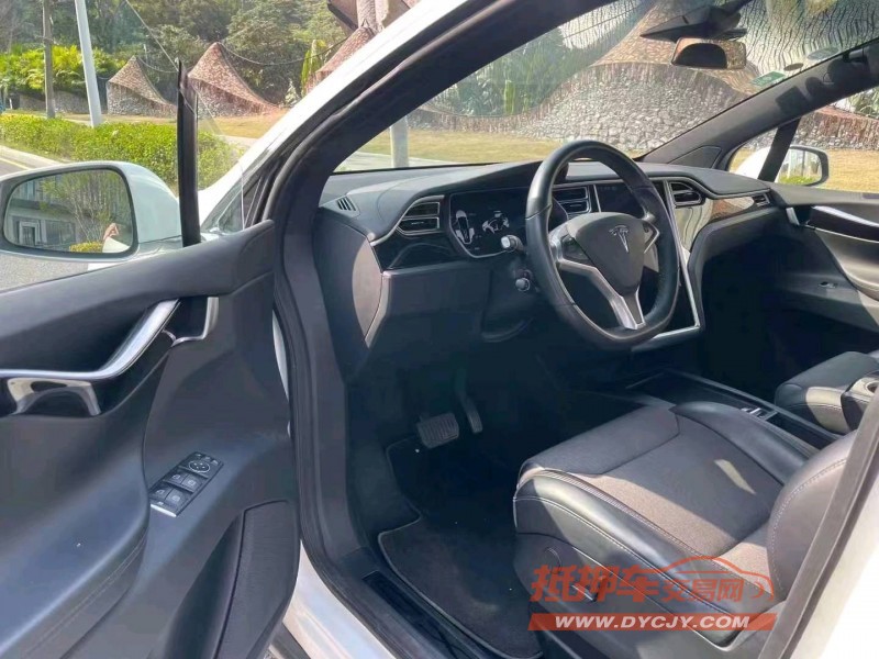 湛江18年特斯拉MODEL X3