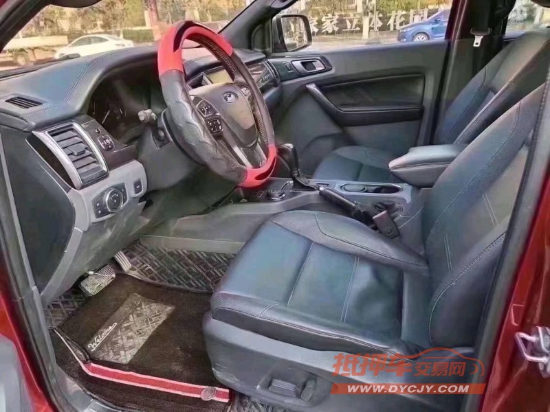 济宁17年福特撼路者5