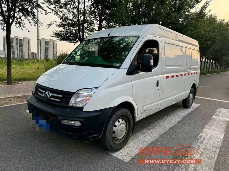 济宁21年大通V802