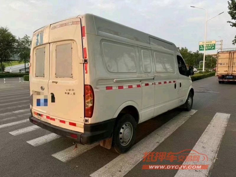 济宁21年大通V807