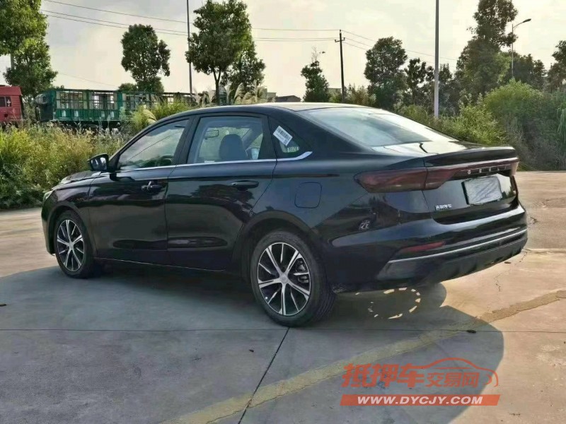 邵阳23年吉利帝豪5