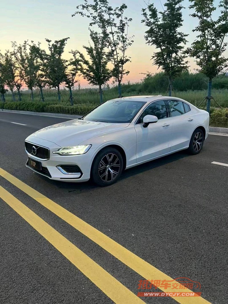 徐州23年沃尔沃S60L2
