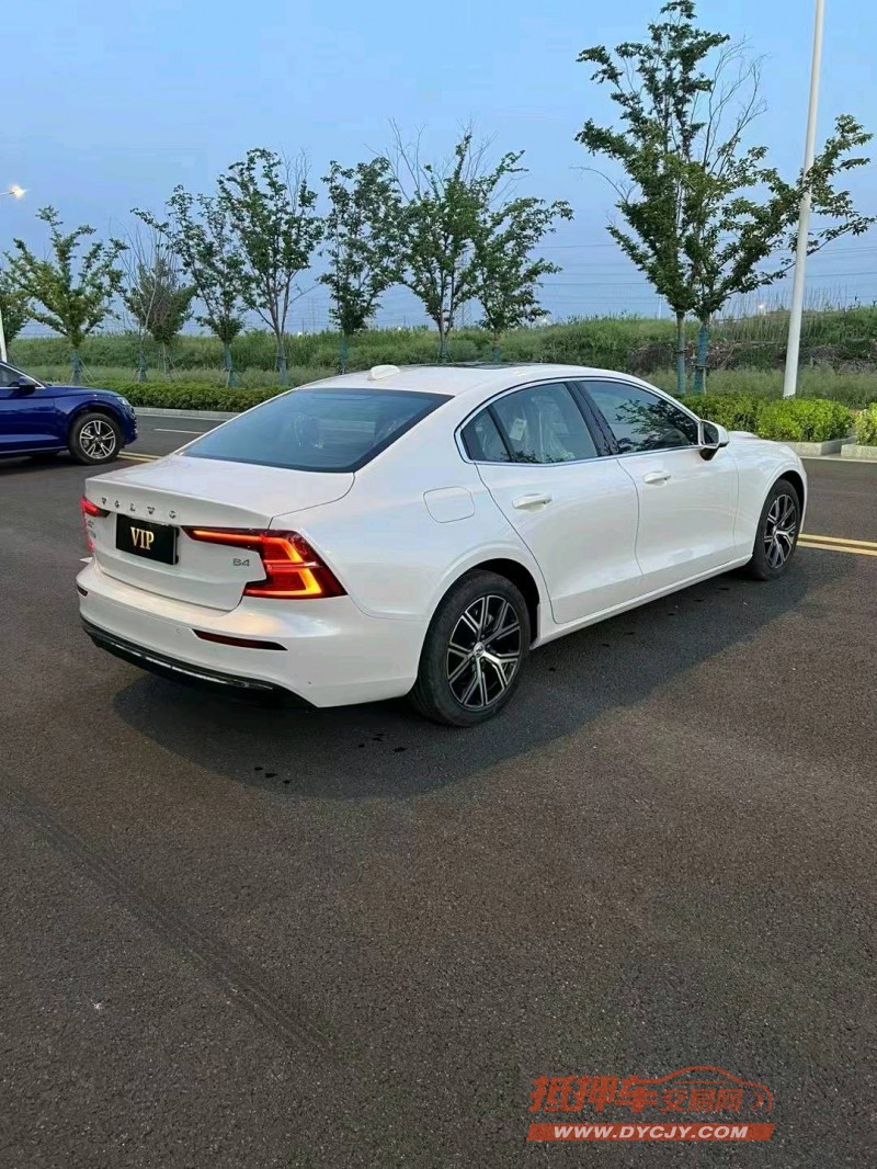 徐州23年沃尔沃S60L8