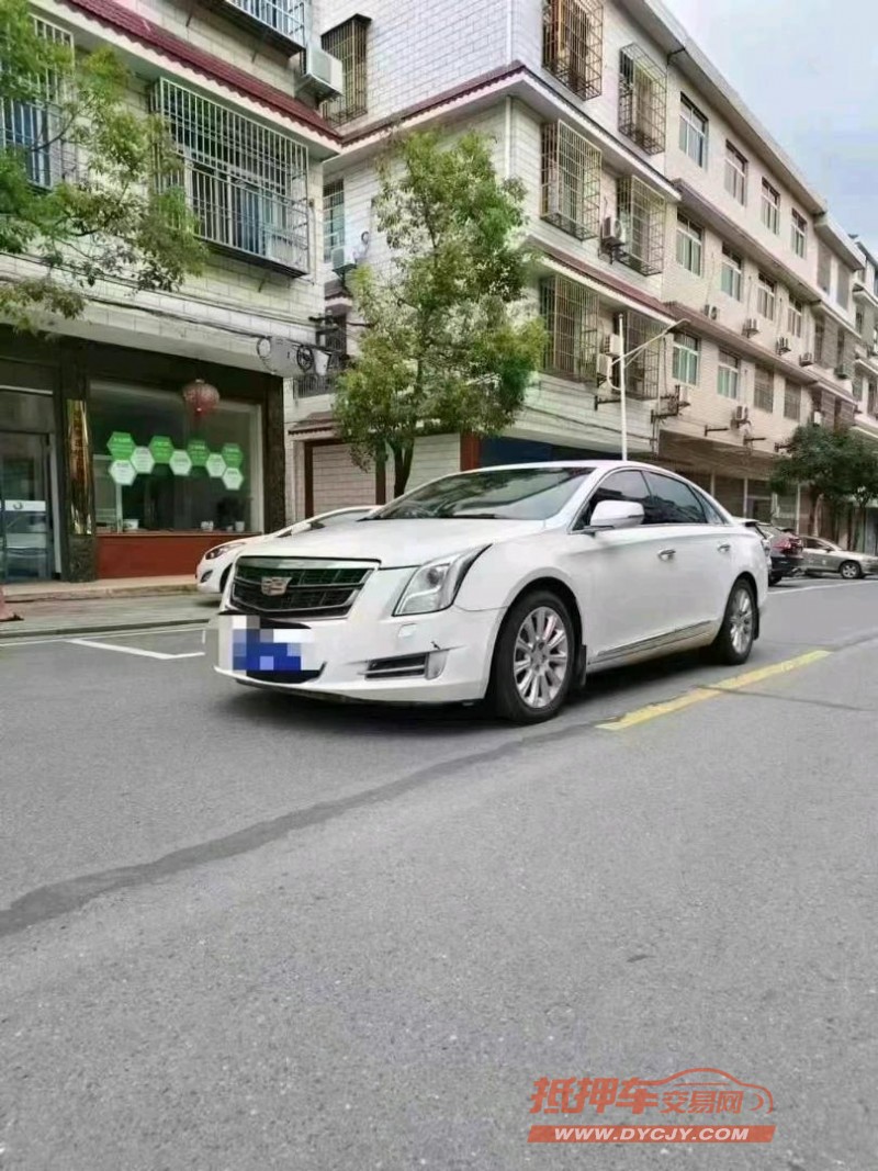 張家界16年凱迪拉克XTS3
