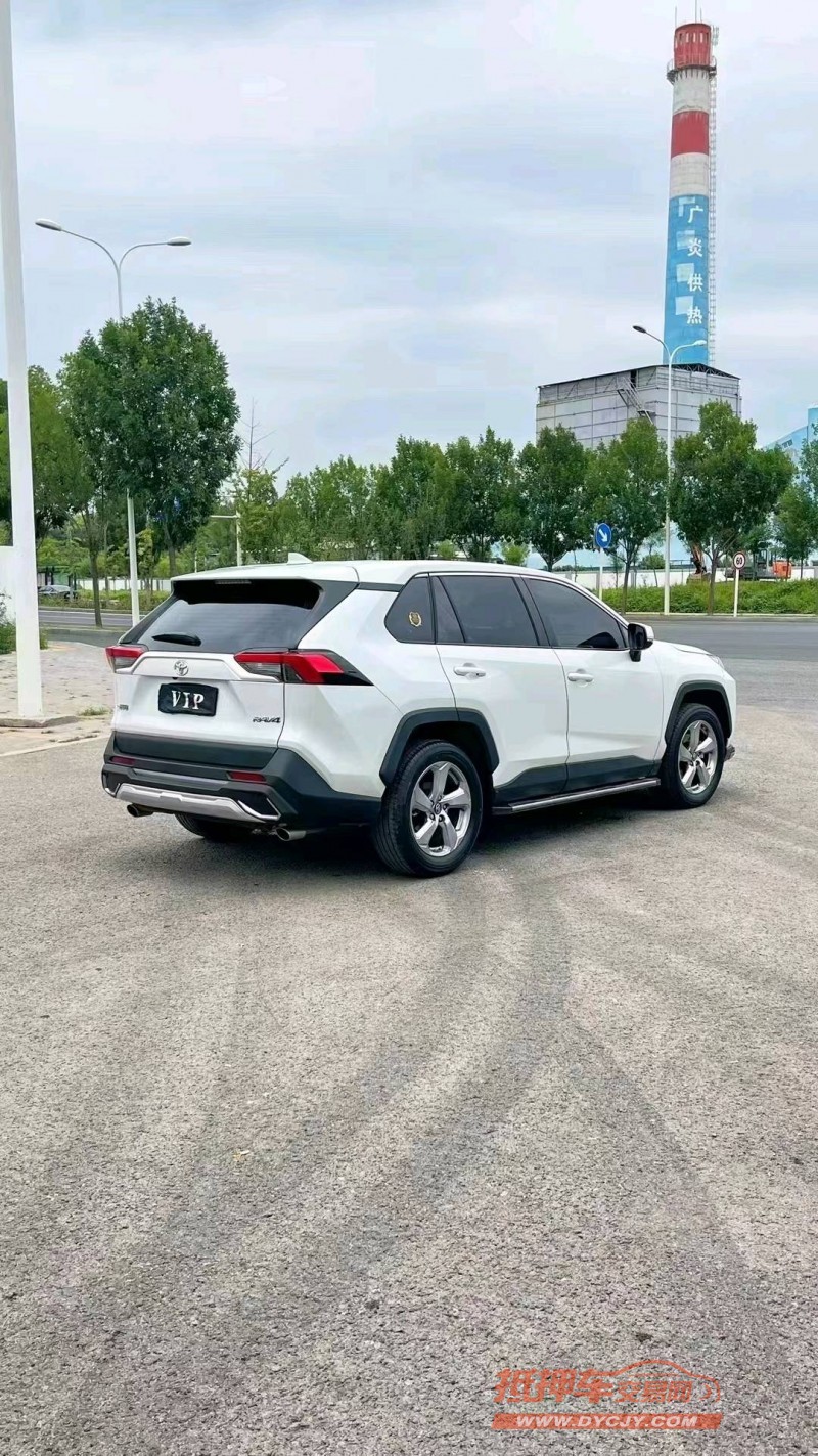 廊坊22年丰田RAV4荣放4