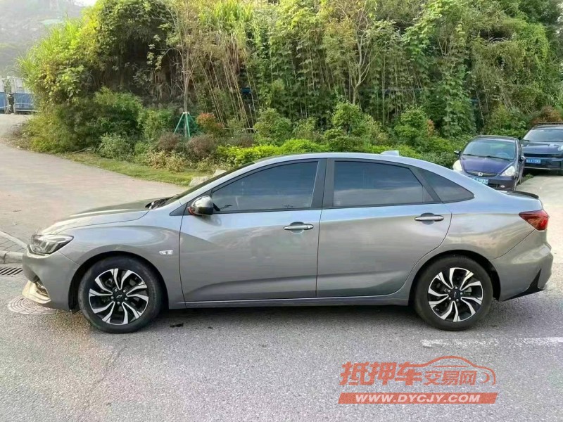 广州19年雪佛兰科鲁泽6