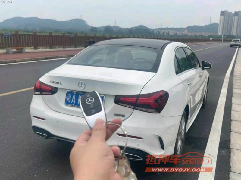 东莞19年奔驰A9