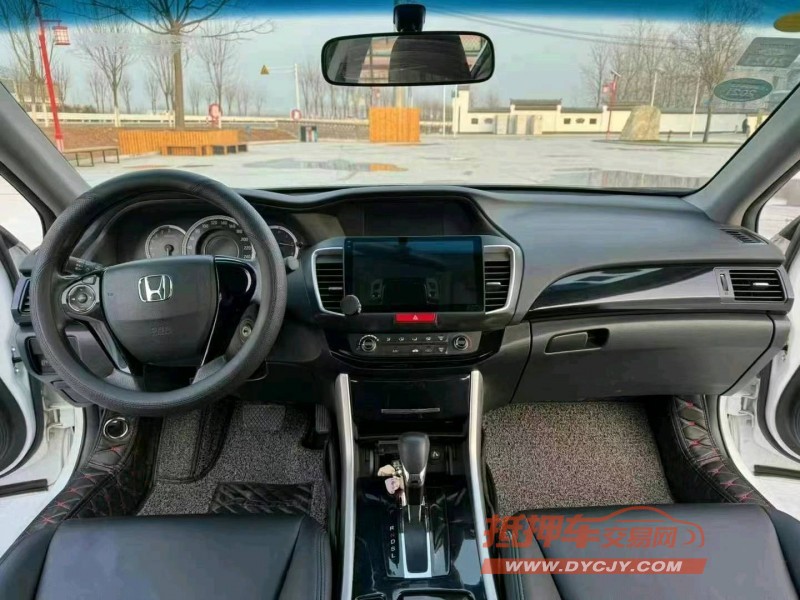 徐州17年本田雅阁3