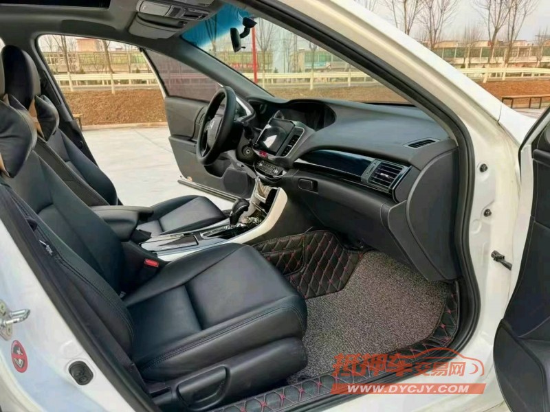 徐州17年本田雅阁4