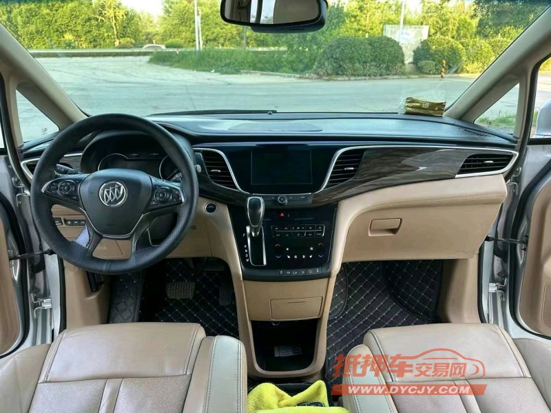 徐州17年别克GL85