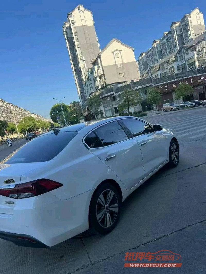 鷹潭19年起亞K44