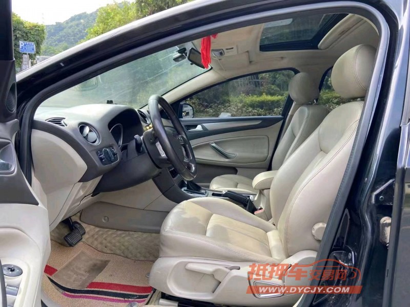 广州13年福特蒙迪欧-致胜8