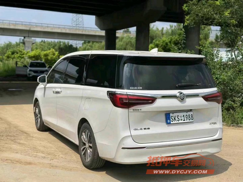 青岛21年别克GL87