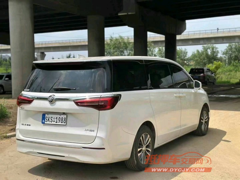 青岛21年别克GL88