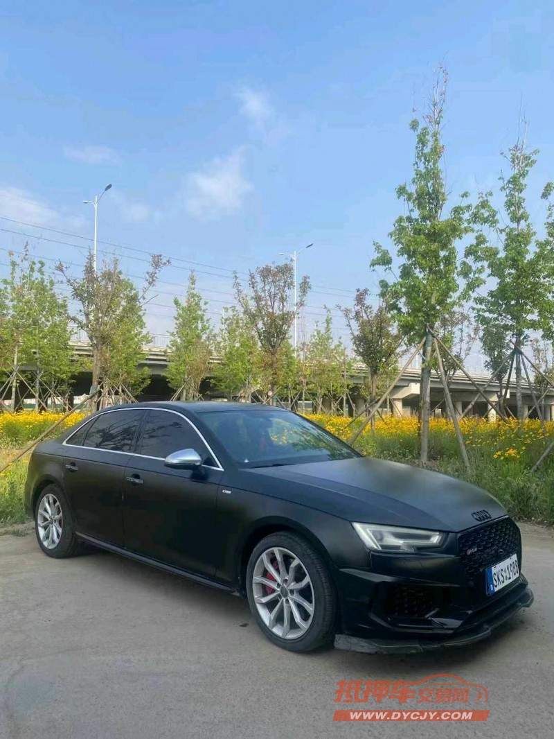 青岛17年奥迪A4L2