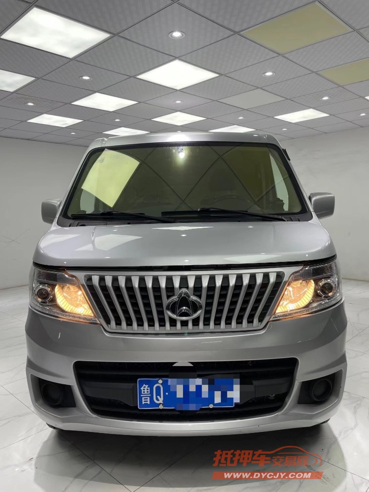 成都21年长安汽车睿行1