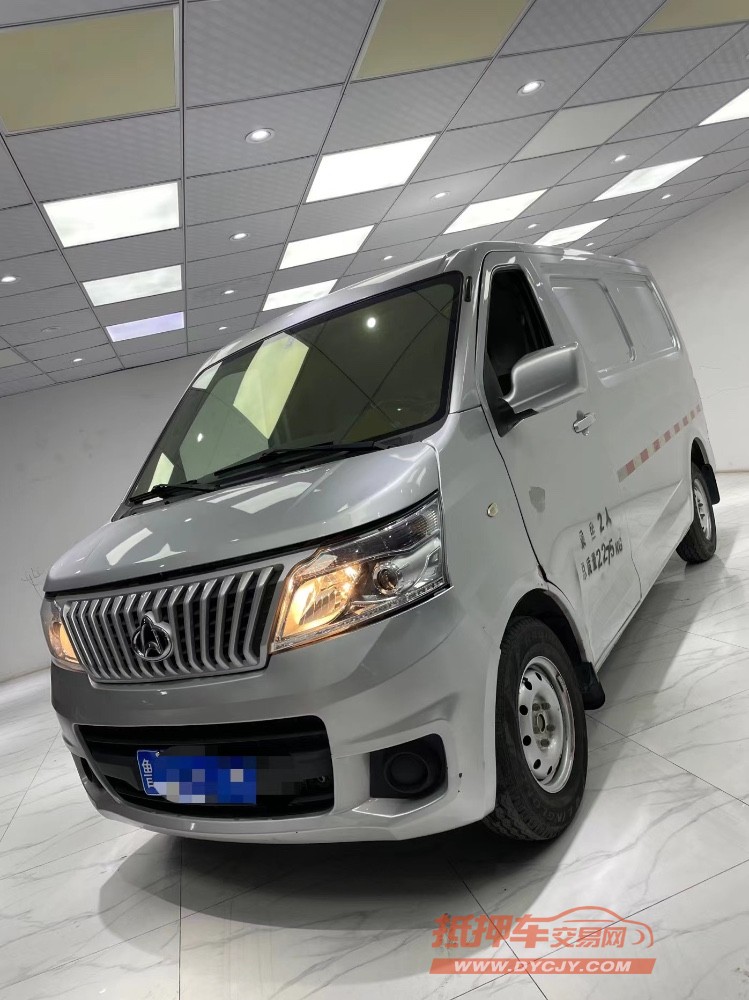 成都21年长安汽车睿行2